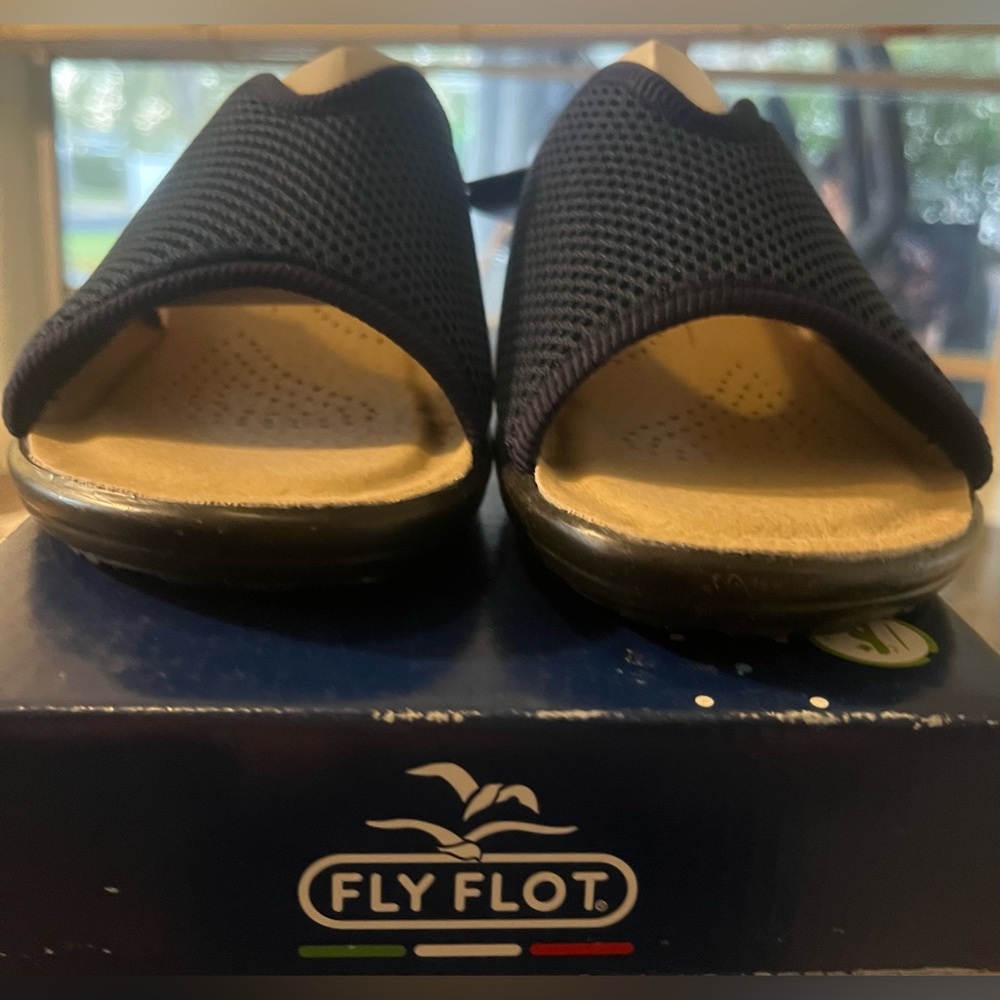 Fly Flot - Picture 3 of 8